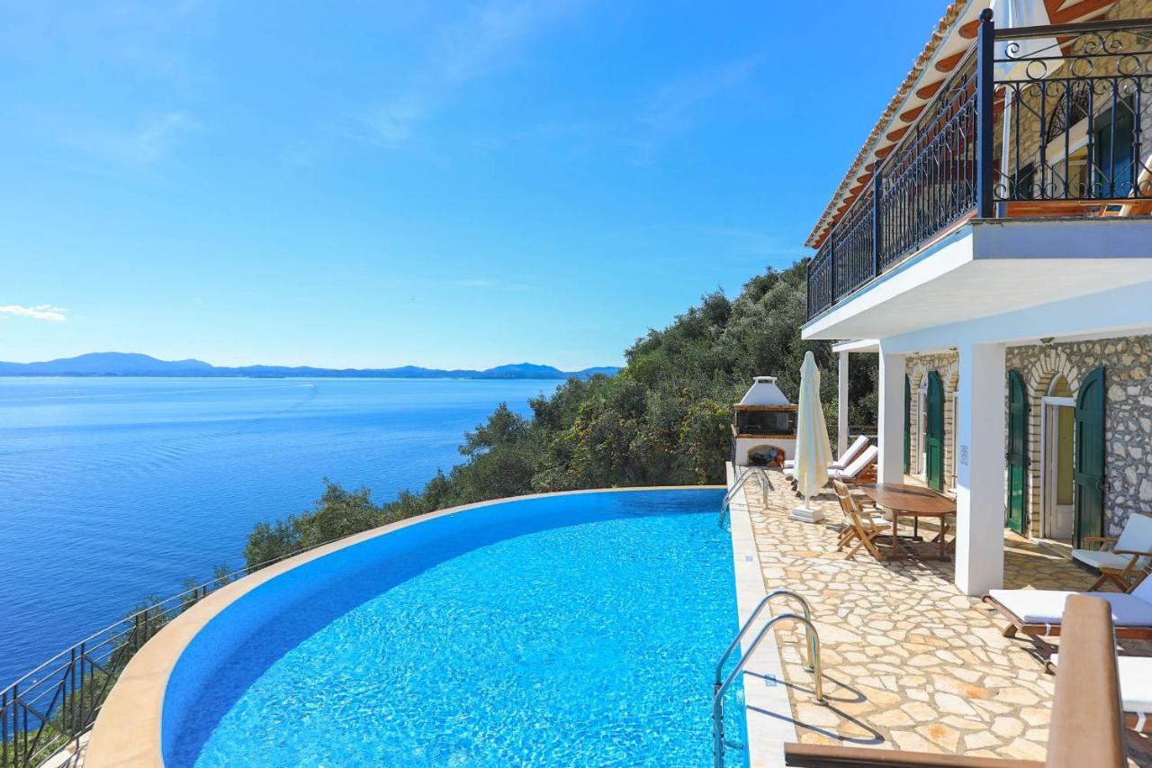 Вілла House On The Rocks Katavolos Екстер'єр фото